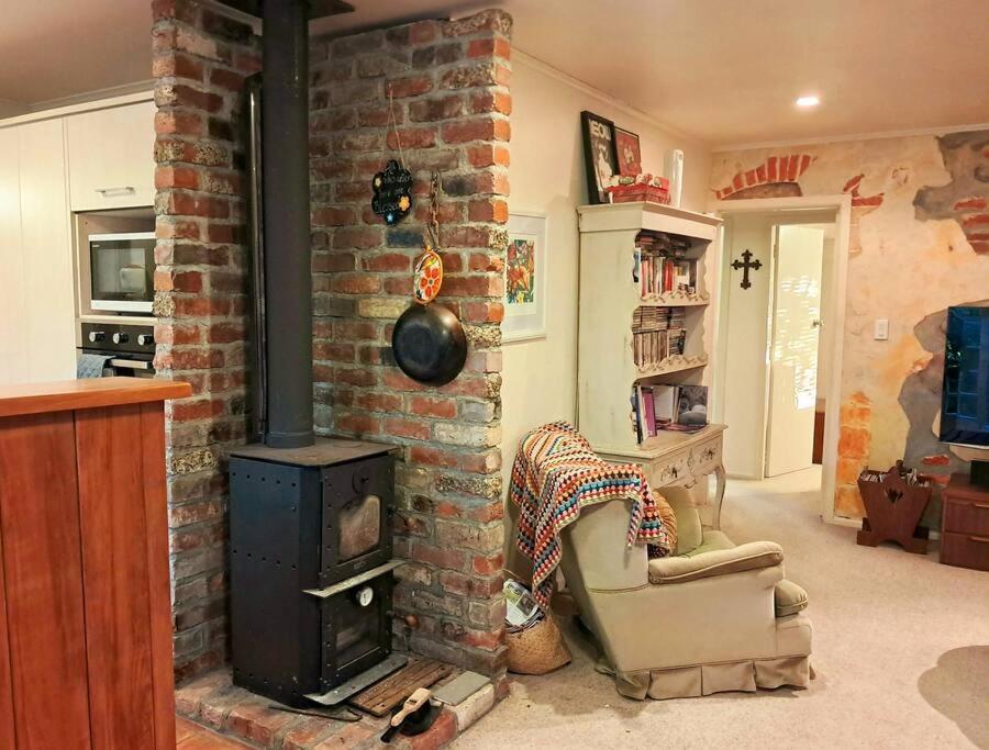 Secret Cottage Waitara Extérieur photo